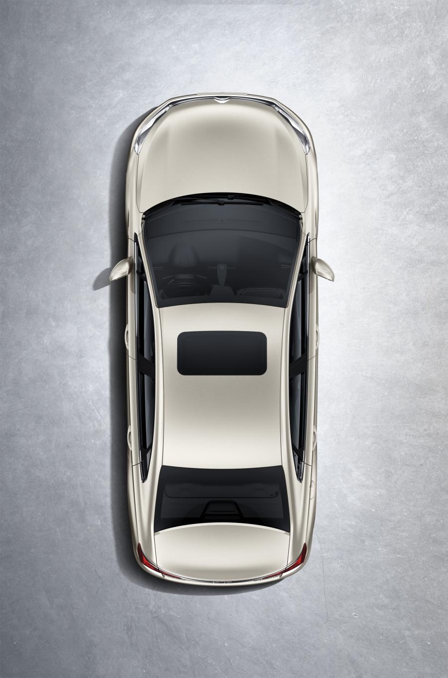  Citroen C4 Sedan 2015 года  (фото 10 из 20)